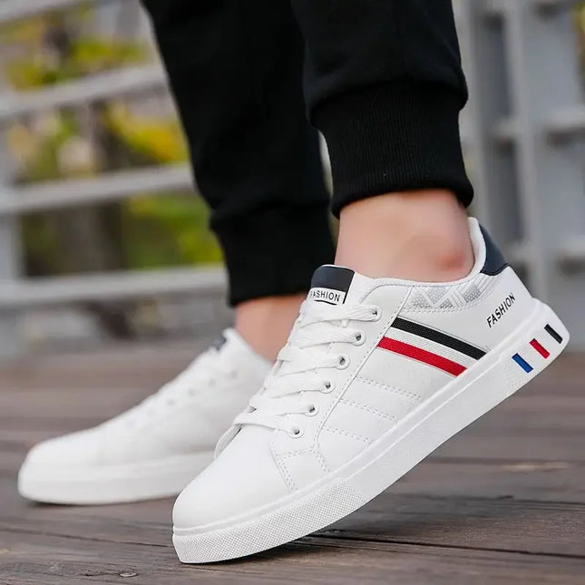 2025 Shoes for men Korean style trendy men's shoes white versatile sports men's casual trendy shoes, flat bottomed board shoes